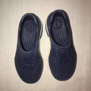Kids Native Shoes - Size 9 Navy